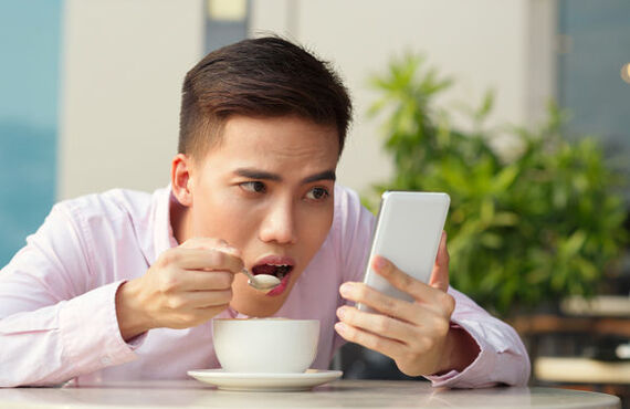 「ながら食べ」がダイエットに良くない理由とは？: ~1NDLY Personal Gym浦安店~