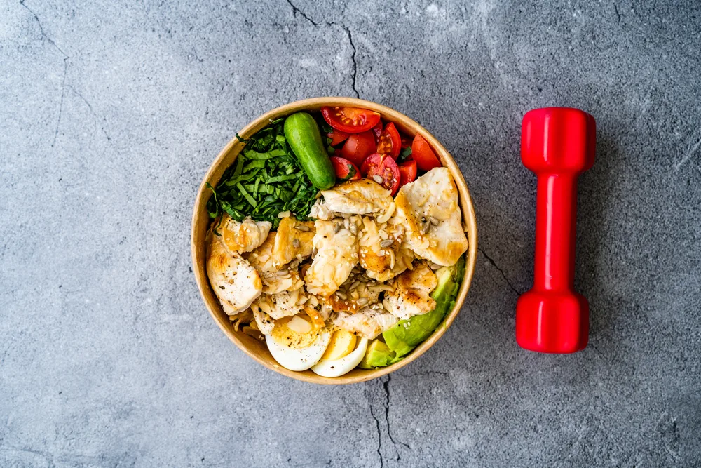 毎日サラダで太った！？ 意外な落とし穴を徹底解説:1NDLY Personal Gym葛西店~葛西のパーソナルジム~