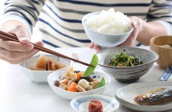 “太る食べ方”と“痩せる食べ方”の違い ~1NDLY Personal Gym~浦安のパーソナルジム