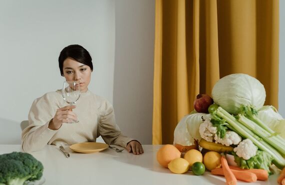 西葛西のパーソナルジム:在宅の日は､間食が多くなりやすい~1NDLYパーソナルジム西葛西店~