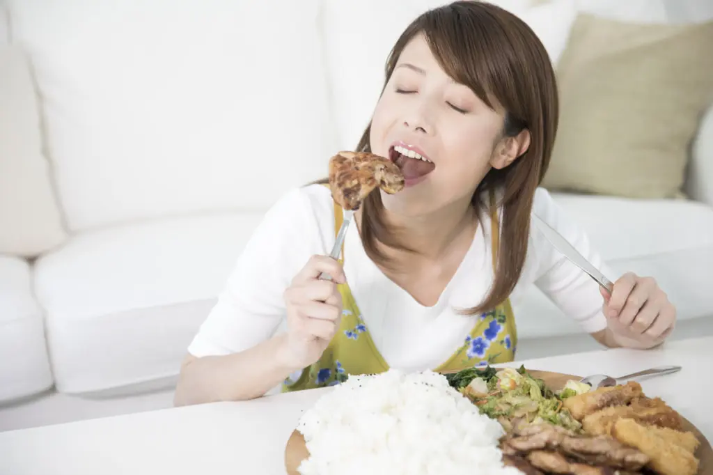 浦安パーソナルジム|咀嚼回数が増えるとダイエットにどんな効果がある？|1NDLY 浦安店